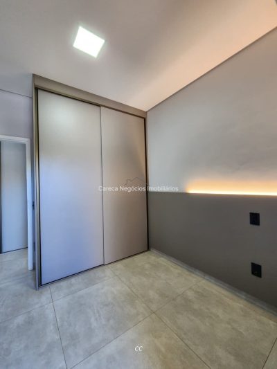 CASA Nova e moderna à venda no Condomínio Quinta Ranieri