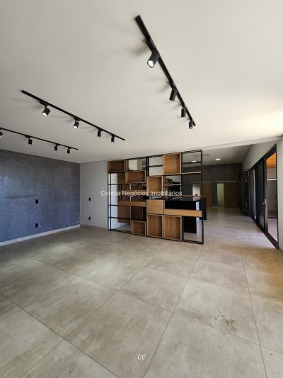 CASA Nova e moderna à venda no Condomínio Quinta Ranieri