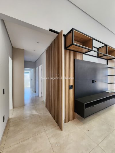 CASA Nova e moderna à venda no Condomínio Quinta Ranieri