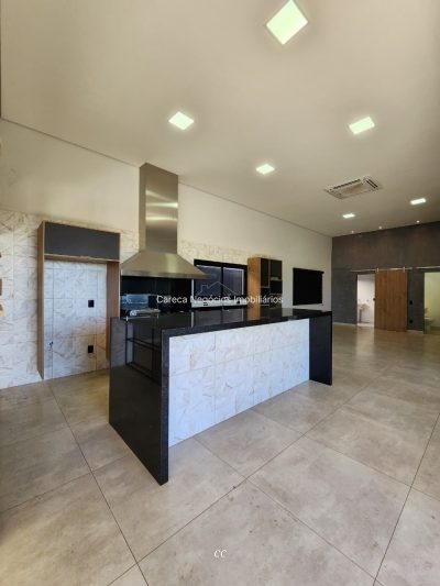 CASA Nova e moderna à venda no Condomínio Quinta Ranieri