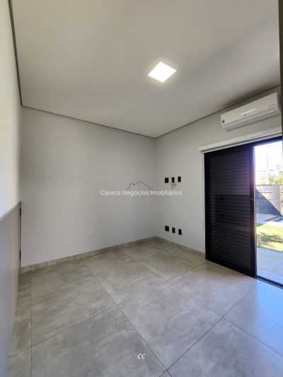 CASA Nova e moderna à venda no Condomínio Quinta Ranieri